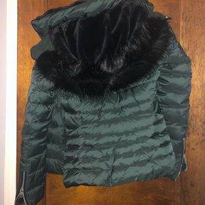 Zara Fitted Puffer Jacked w/Faux Fur